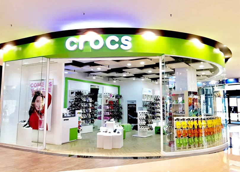 crocs store around me